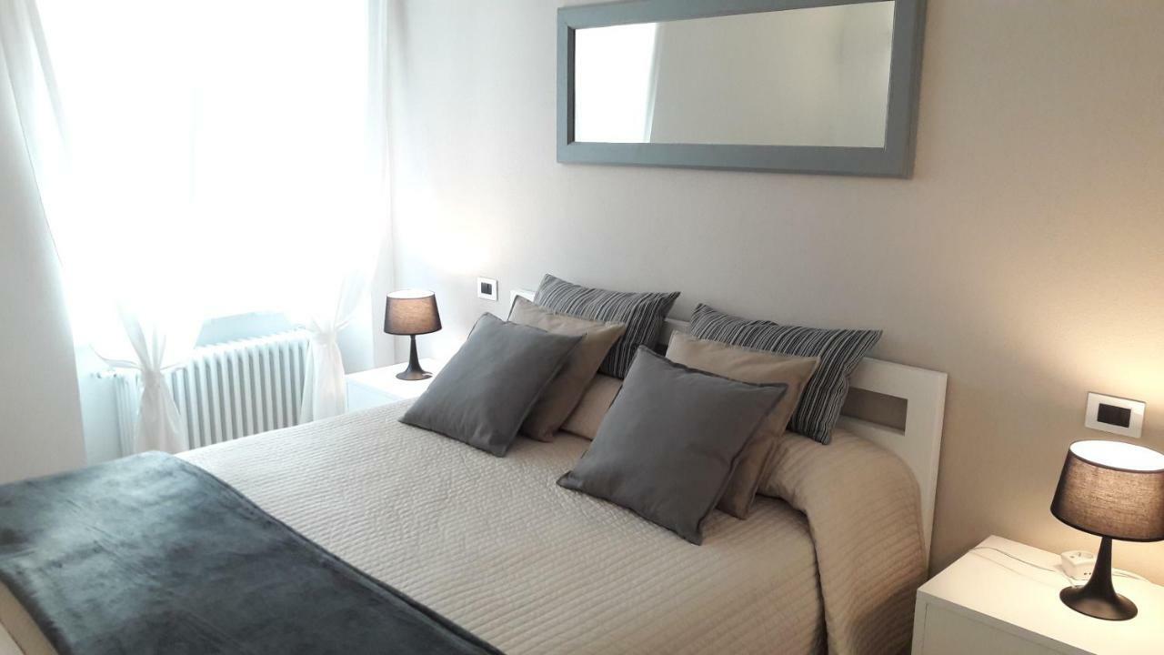 Santa Marta Rooms Vernazza Exterior foto